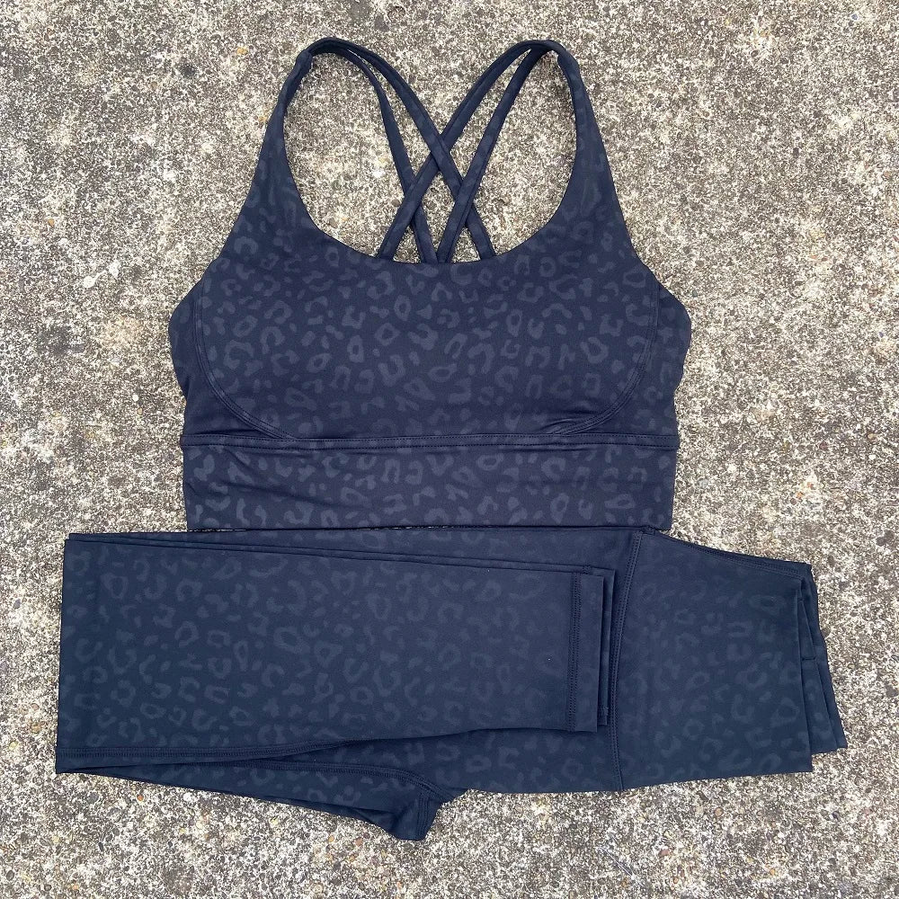 Two-Piece Compression Yoga Set High Waist Leggings And Sports Bra